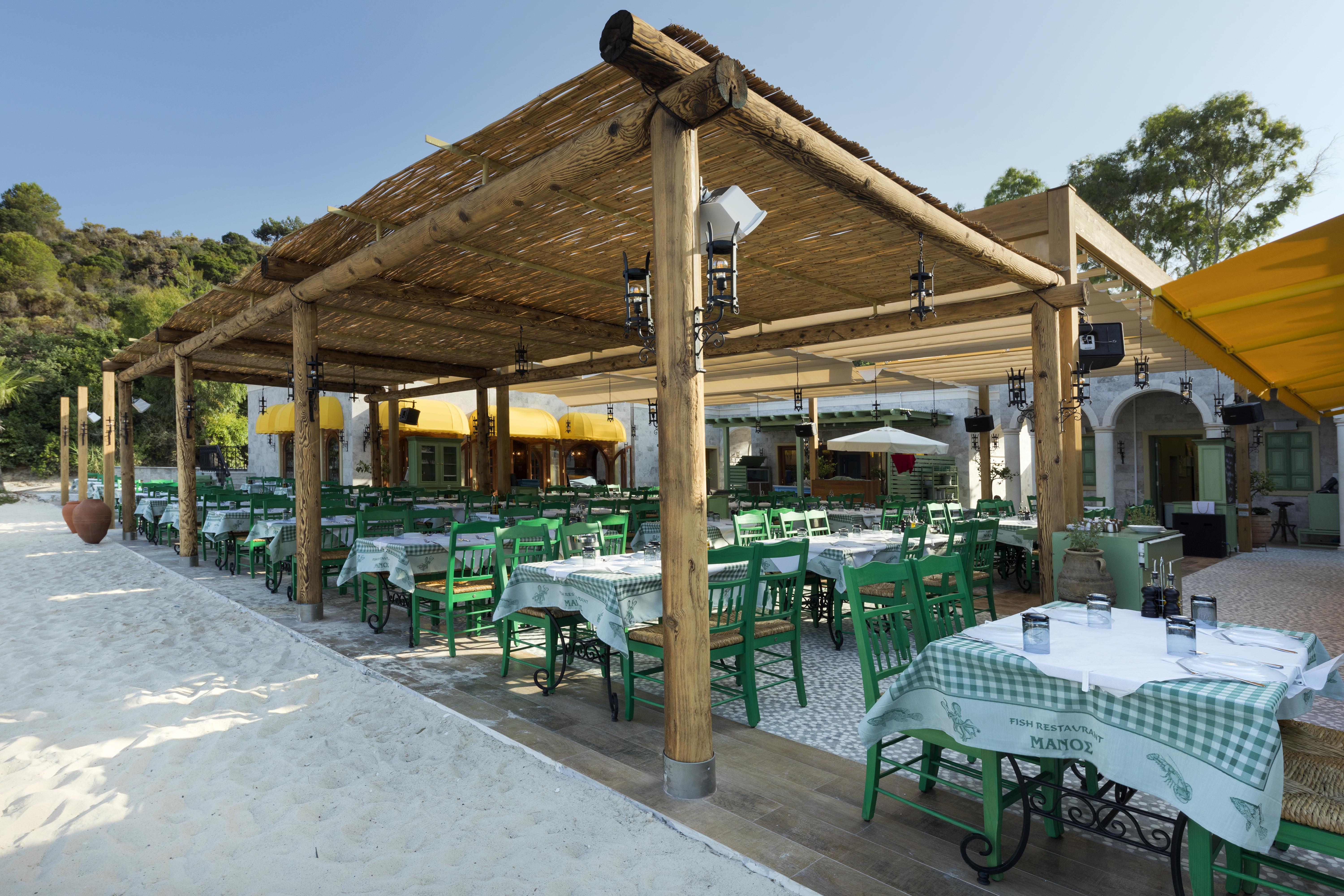 Курортний комплекс D Maris Bay